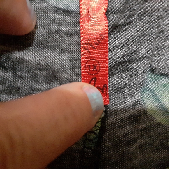 Plus short sleeved blouse - Picture 2 of 2